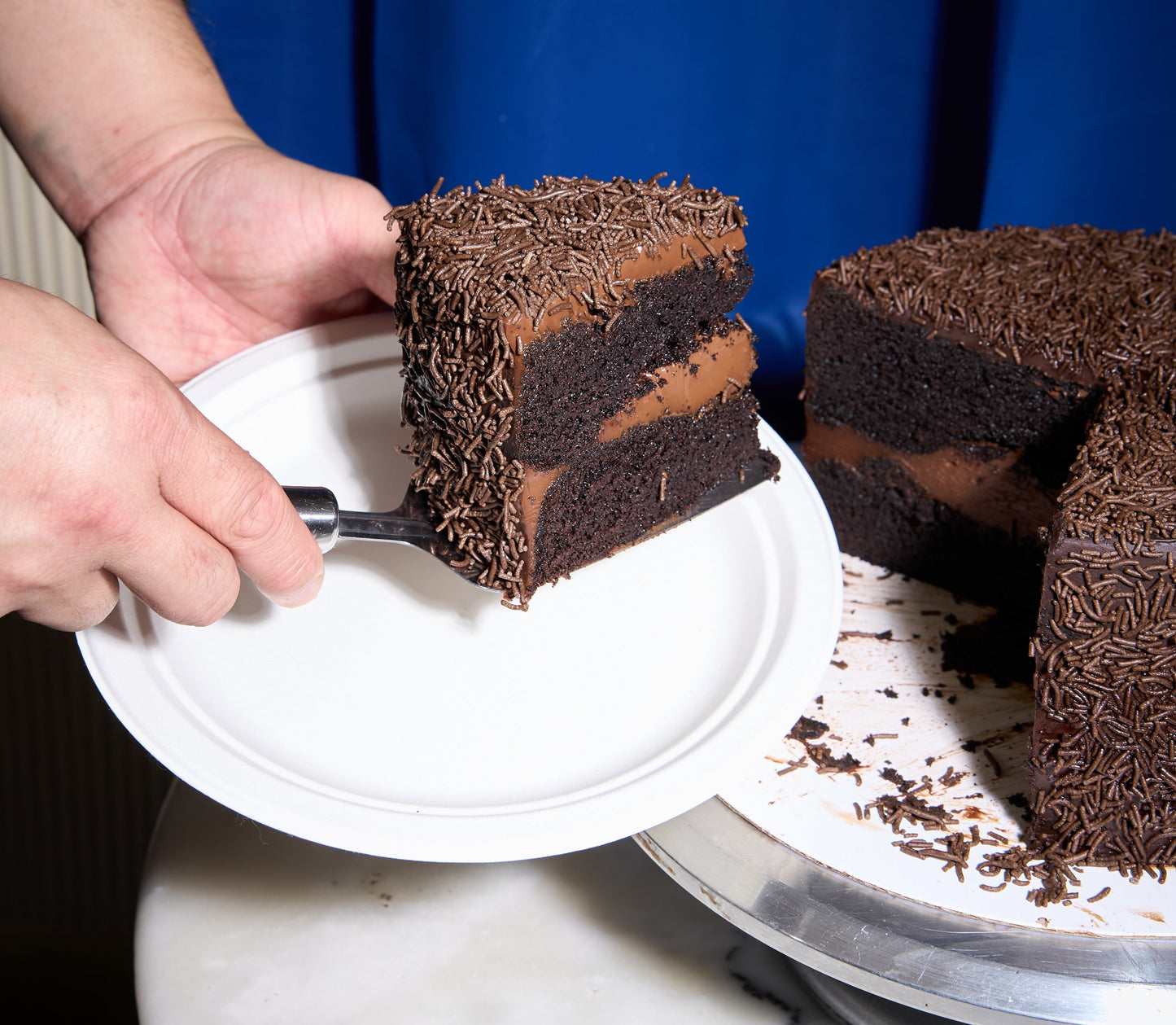 MANHATTAN BLACKOUT CAKE 9'
